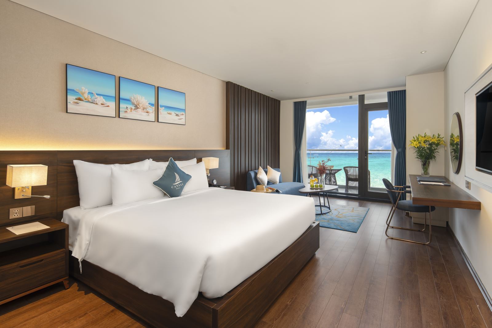 Canvas Hotel